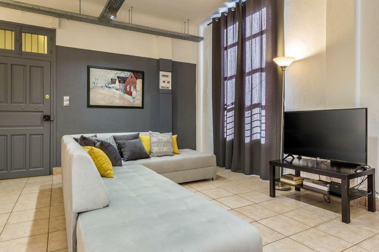 דירות אתונה Renovated Loft At The Center Of Monastiraki מראה חיצוני תמונה